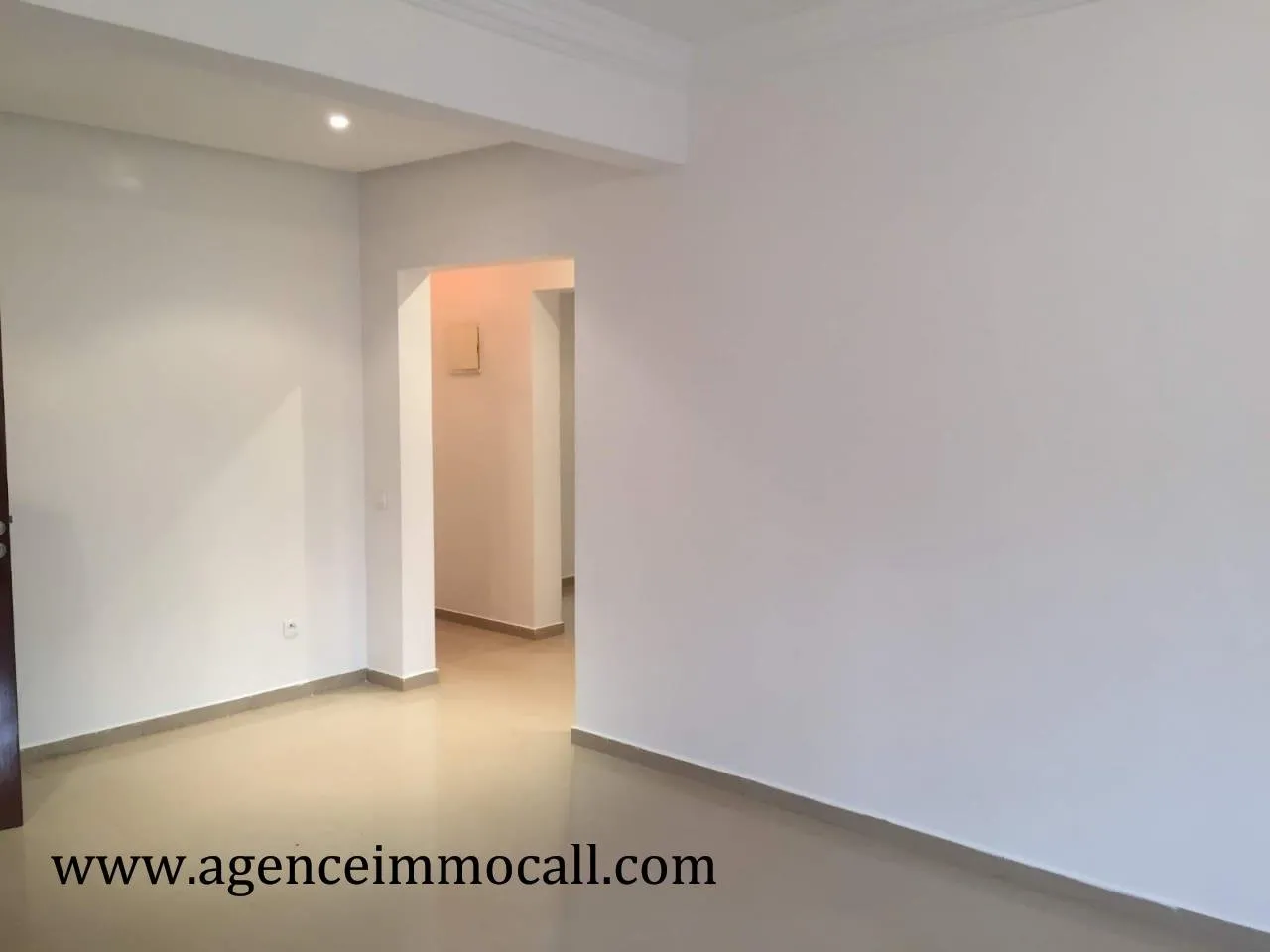 Appartement en vente à Riad Ouled Mtaa - Rabat - تمارة (2)