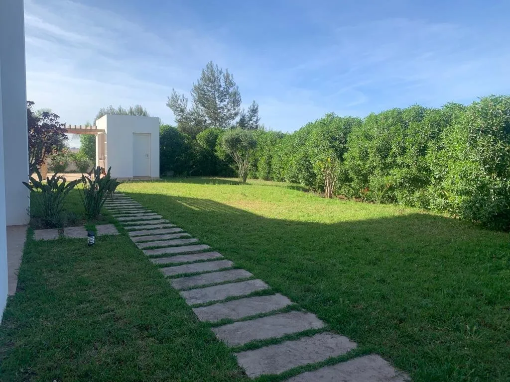 Villa à Vendre à Bouskoura Casablanca - الدار البيضاء (3)