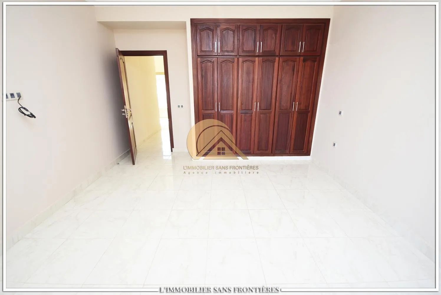 Villa vide à vendre avec piscine privée  Targa - مراكش