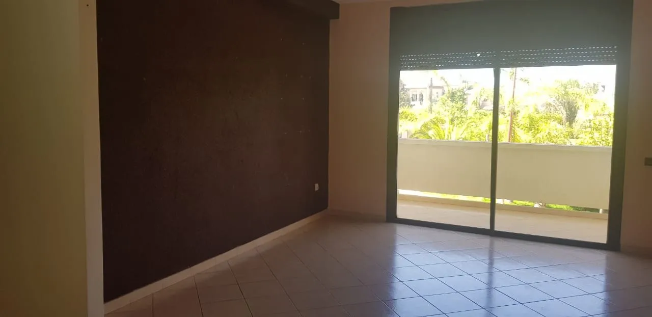 Un appartement avec trois façades à Hay Riad - الرباط (3)
