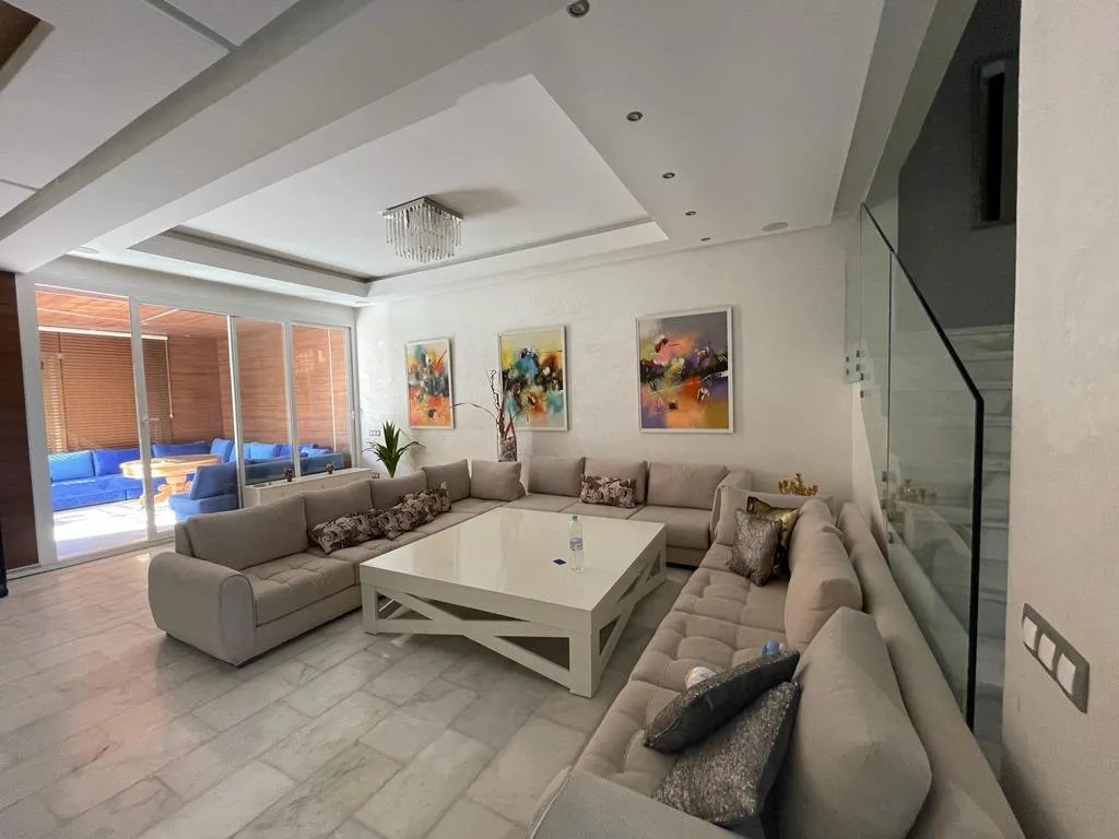 Villa Haut standing avec piscine à Eden Island Bouznika - مراكش (4)