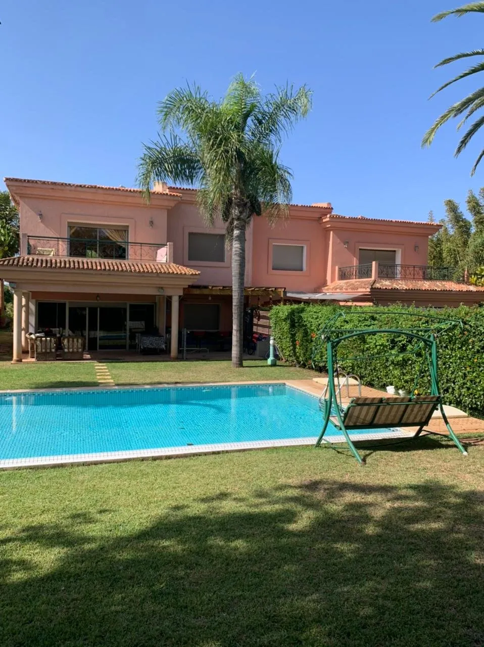 Magnifique villa avec piscine à Golf de Bouznika - مراكش