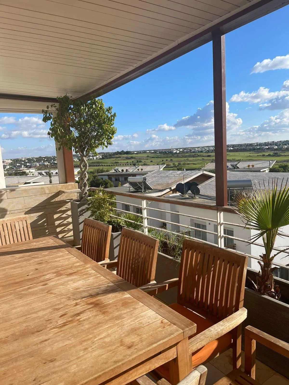 Bel appartement à la ville verte Bouskoura - بوسكورة