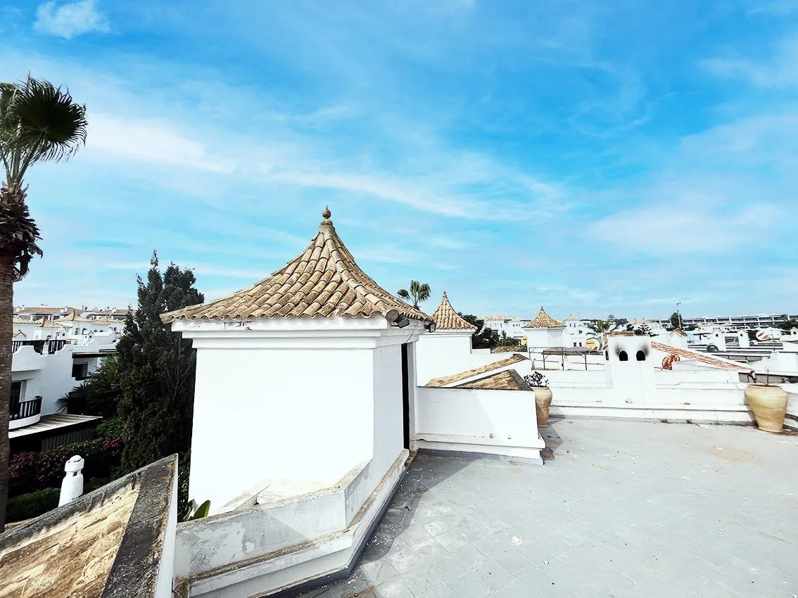 Villa à vendre à Marina Blanca. - الدار البيضاء (2)