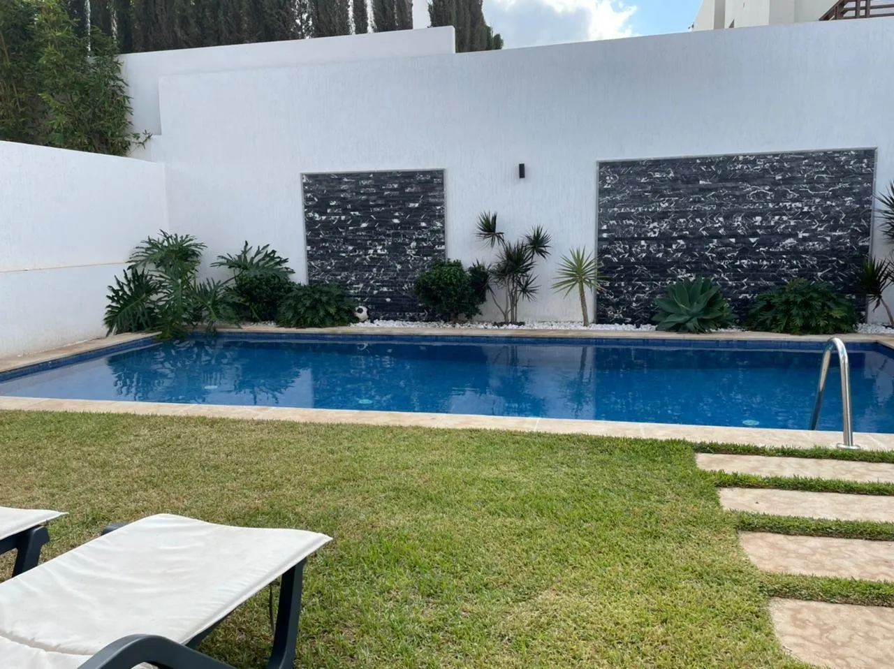 Vente Villa à Bouskoura Casablanca - الدار البيضاء (2)