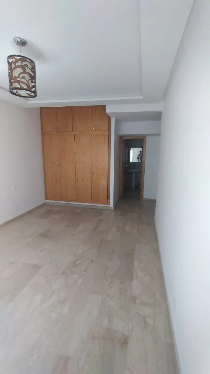 Très bel appartement dans le haut d'agdal - فاس (3)