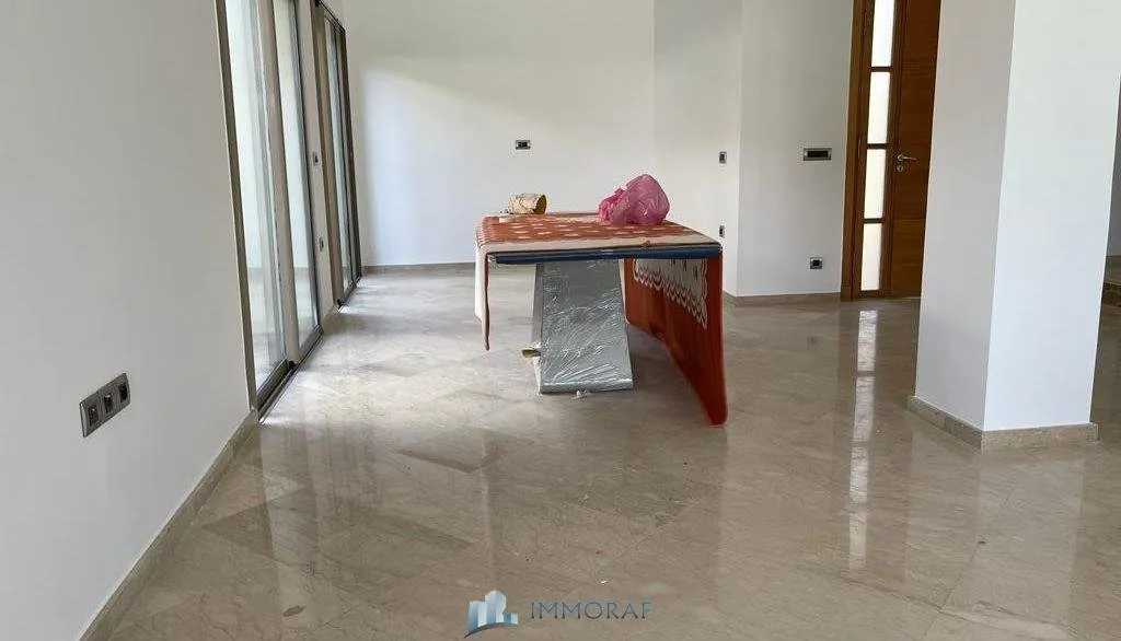 Villa à Vendre Front Du Golf Bouskoura Casablanca - الدار البيضاء (4)