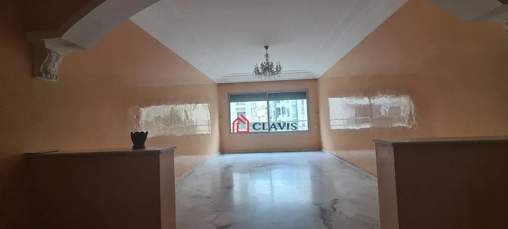 Appartement  avec terrasse ensoleillé - الدار البيضاء