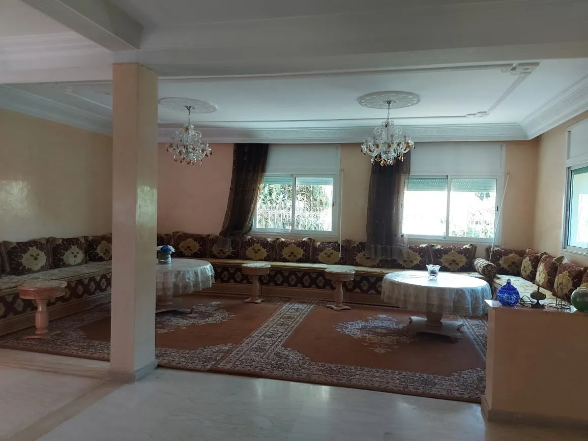 Villa avec grand jardin à Wifak Témara - مراكش