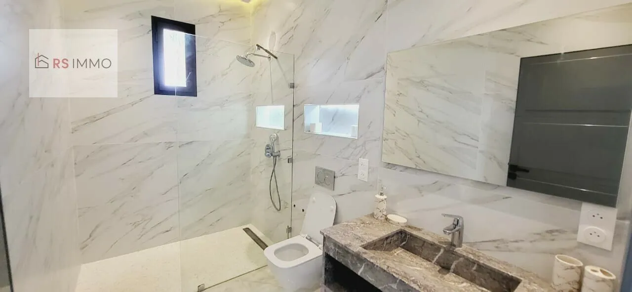 TRES BELLE VILLA A VENDRE SUR LA ROUTE DE OURZAZATE - مراكش (2)