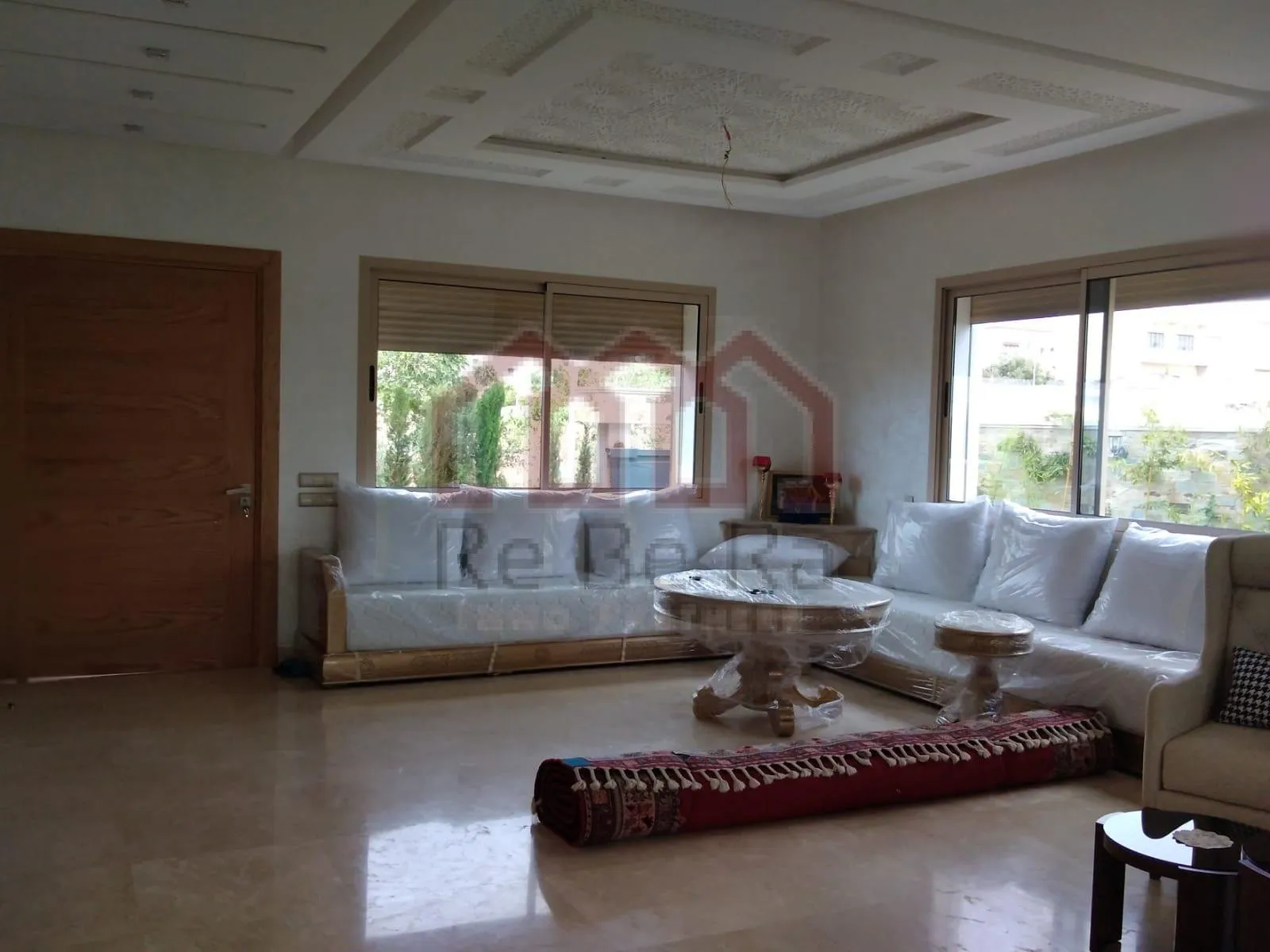 Luxueuse villa avec piscine à sable d'or - مراكش (3)