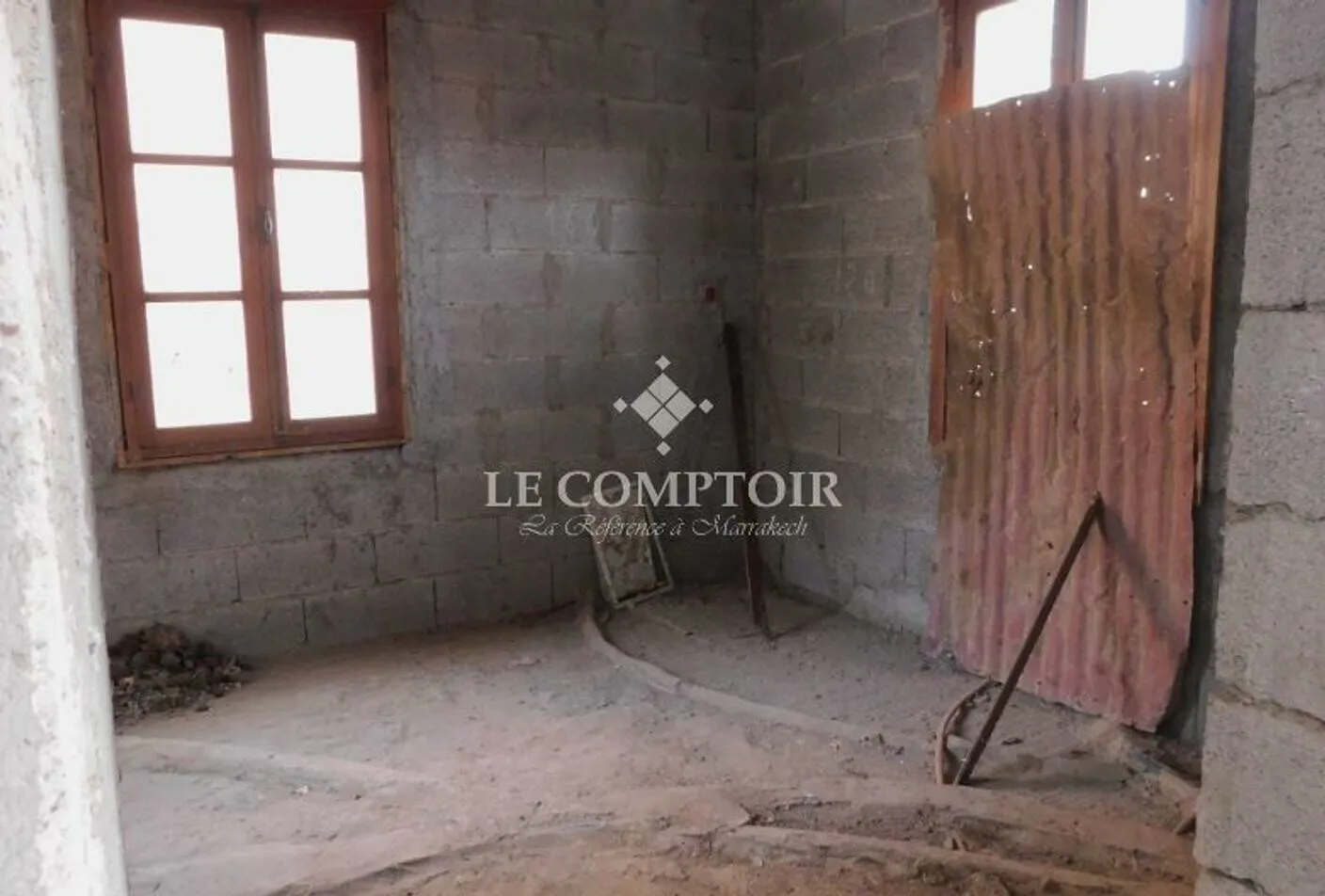 VILLA SEMI FINIE- ROUTE DE FES-MARRAKECH - مراكش (2)