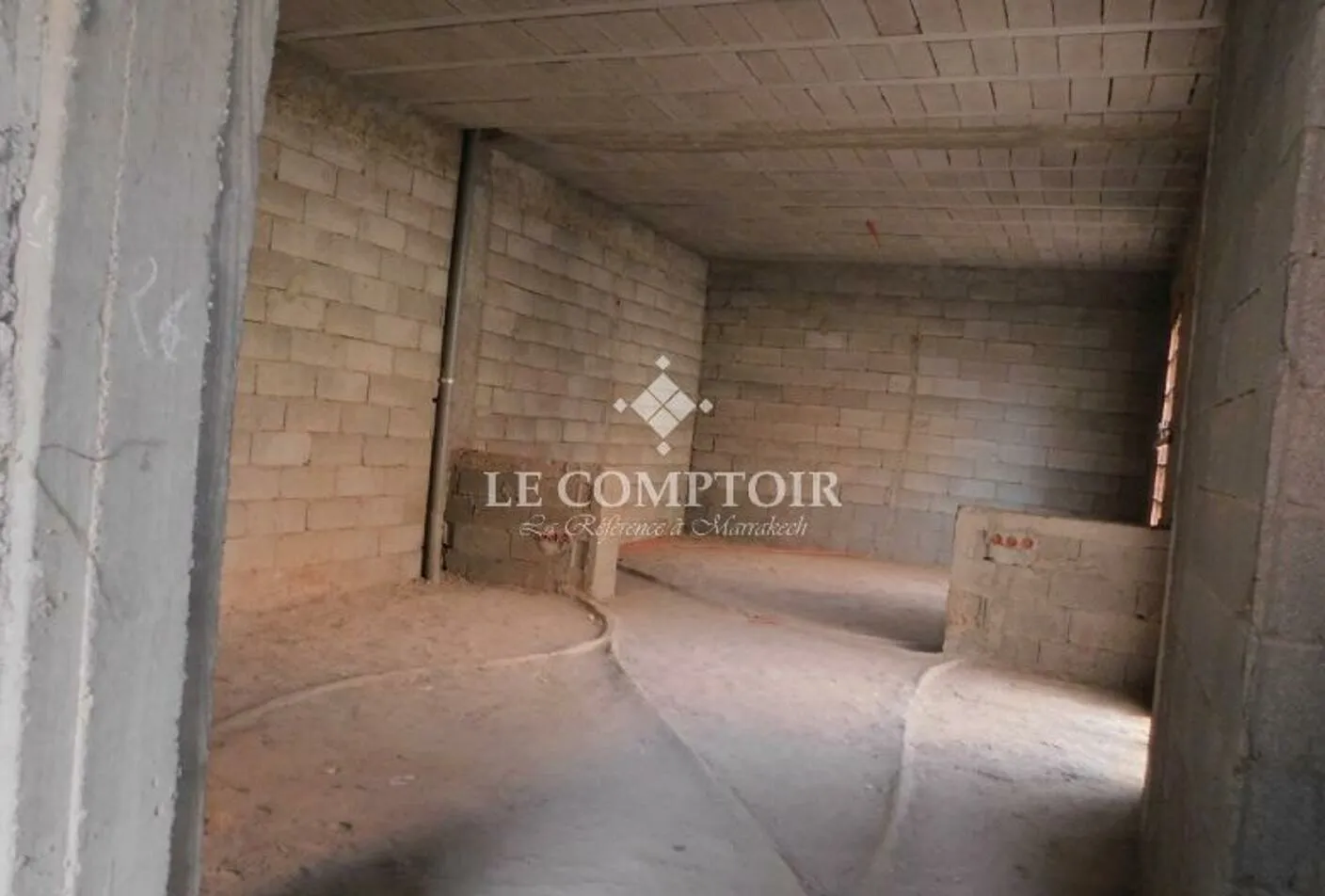 VILLA SEMI FINIE- ROUTE DE FES-MARRAKECH - مراكش (3)