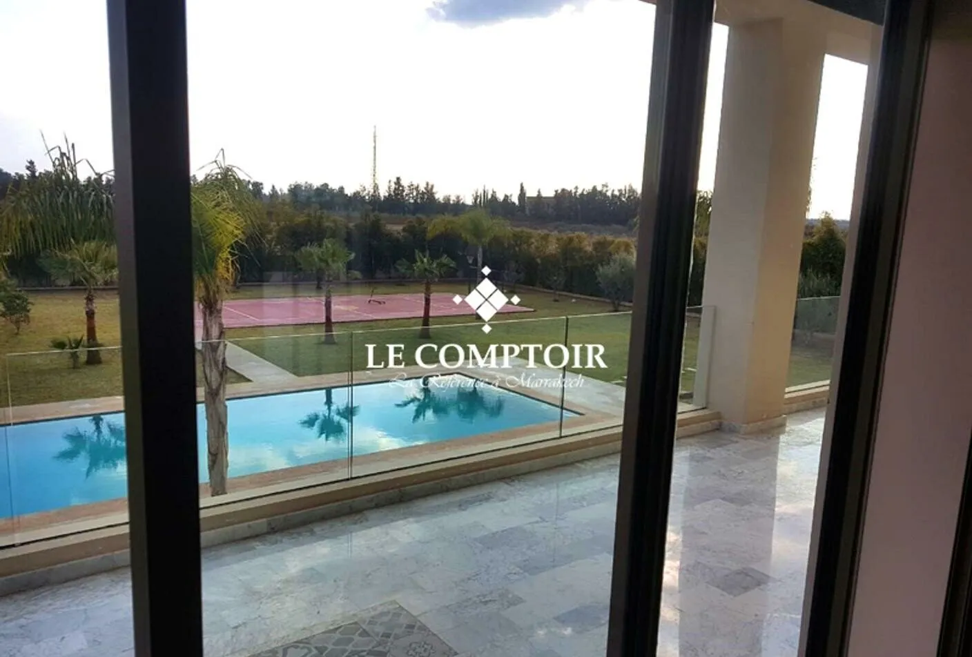 A VENDRE VILLA INDIVIDUELLE- ROUTE OUARZAZATE-MARRAKECH - مراكش (2)