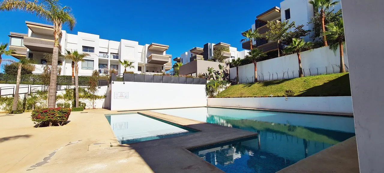 Somptueux duplex en résidence sécurisée - الدار البيضاء (2)
