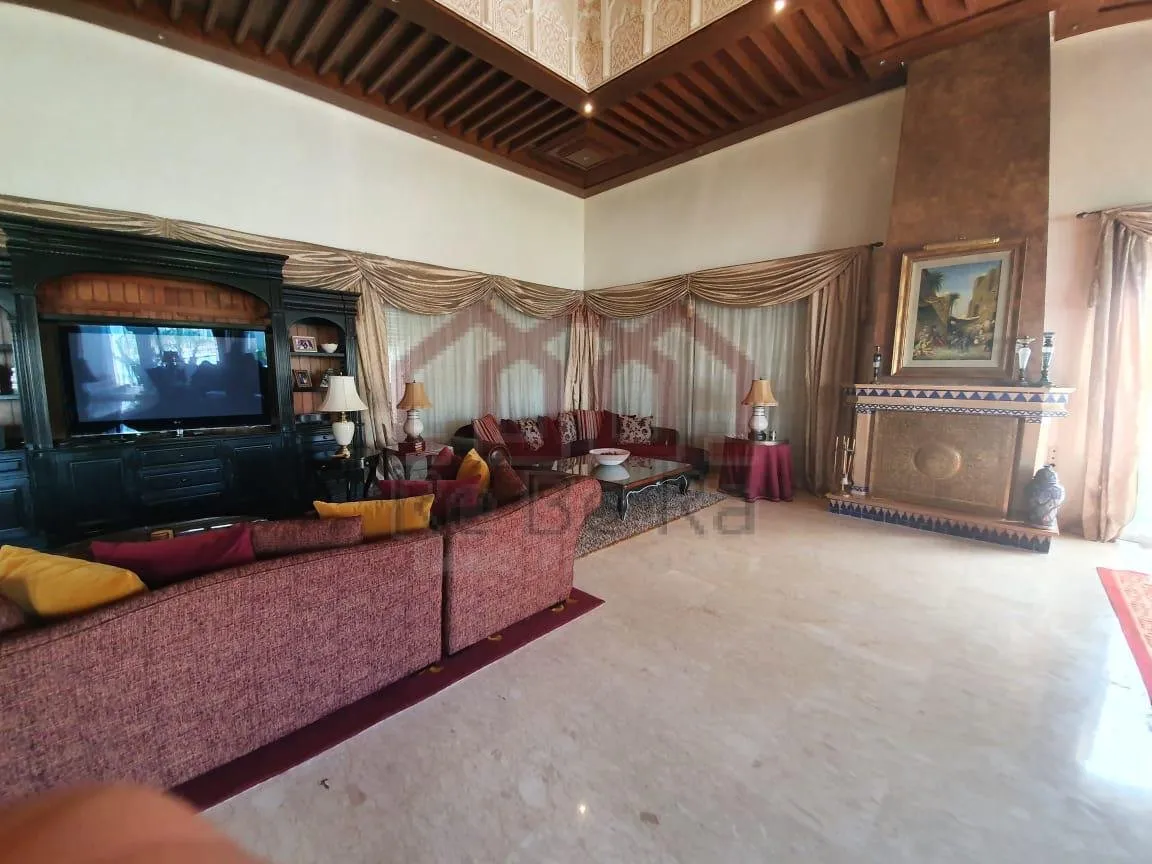 Très Belle Villa Plain Pied avec piscine - الرباط (2)