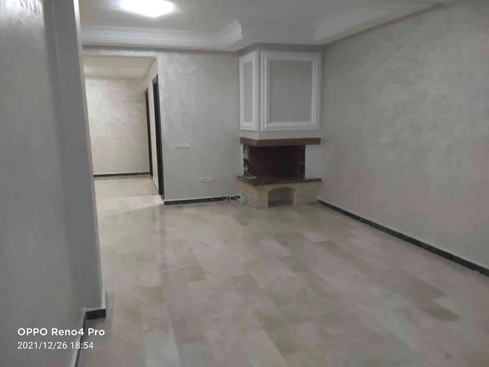 Bel Appartement de 98m2 situé au quartier la Villette - الدار البيضاء