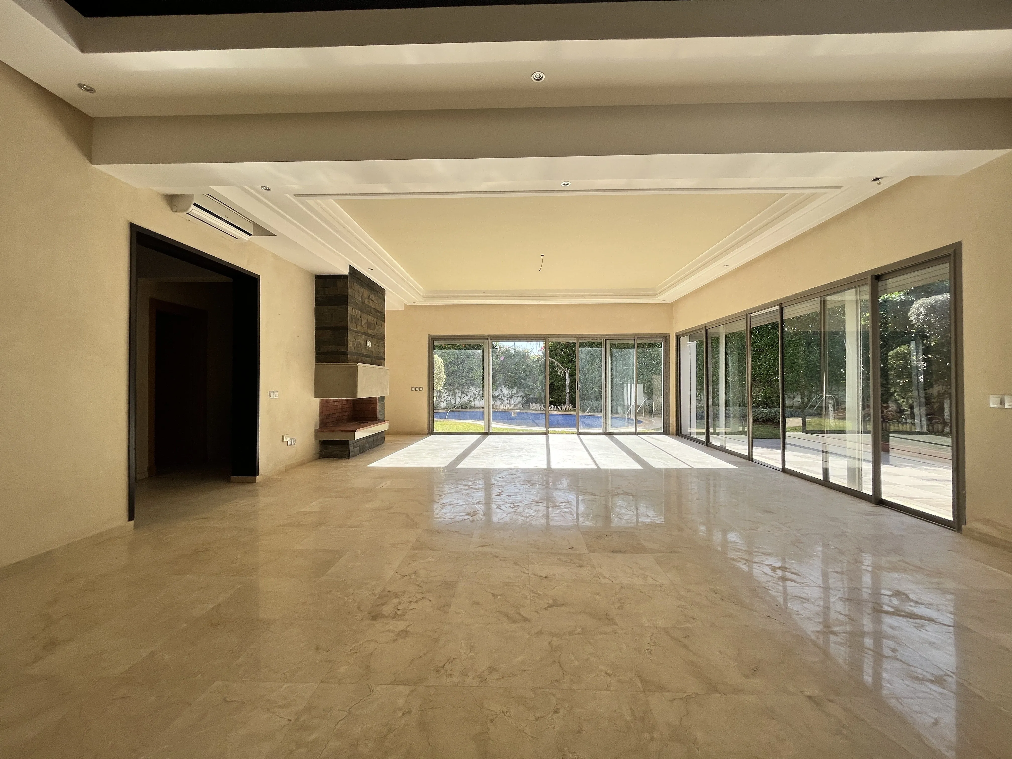 Charmante villa dans résidence sécurisée - الدار البيضاء (4)