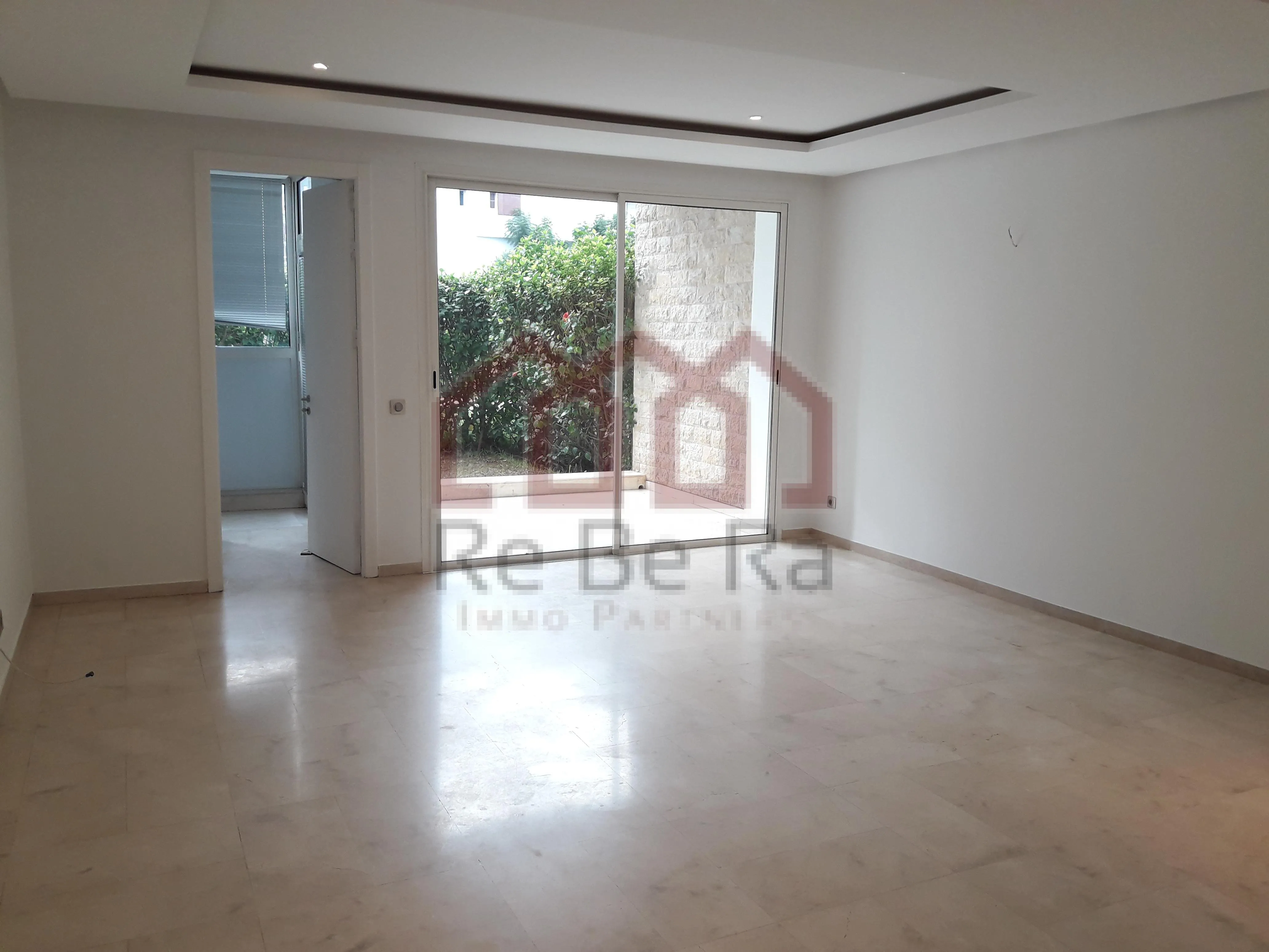 Appartement en rez de jardin - الرباط