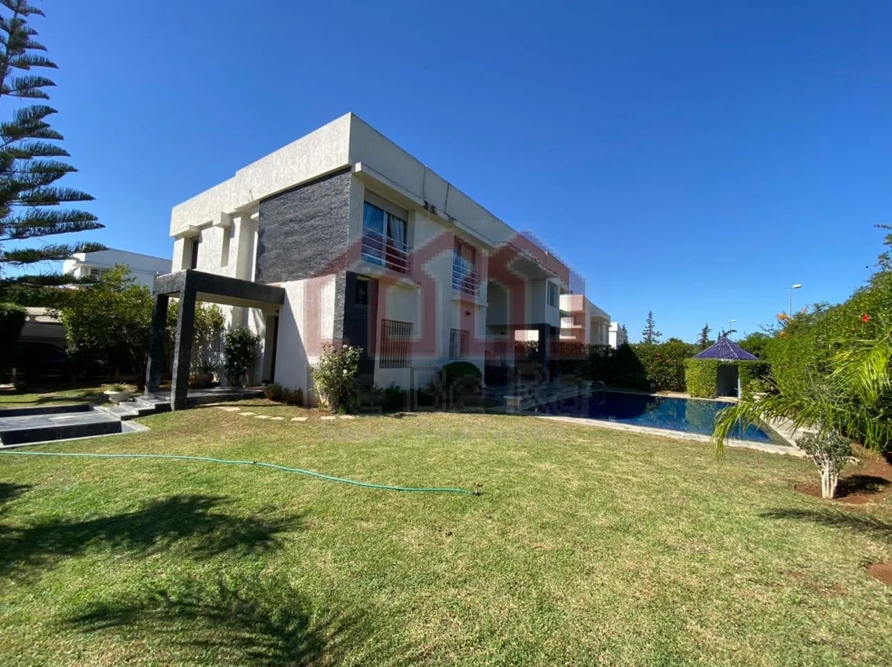 Coquette Villa angle avec piscine - الرباط