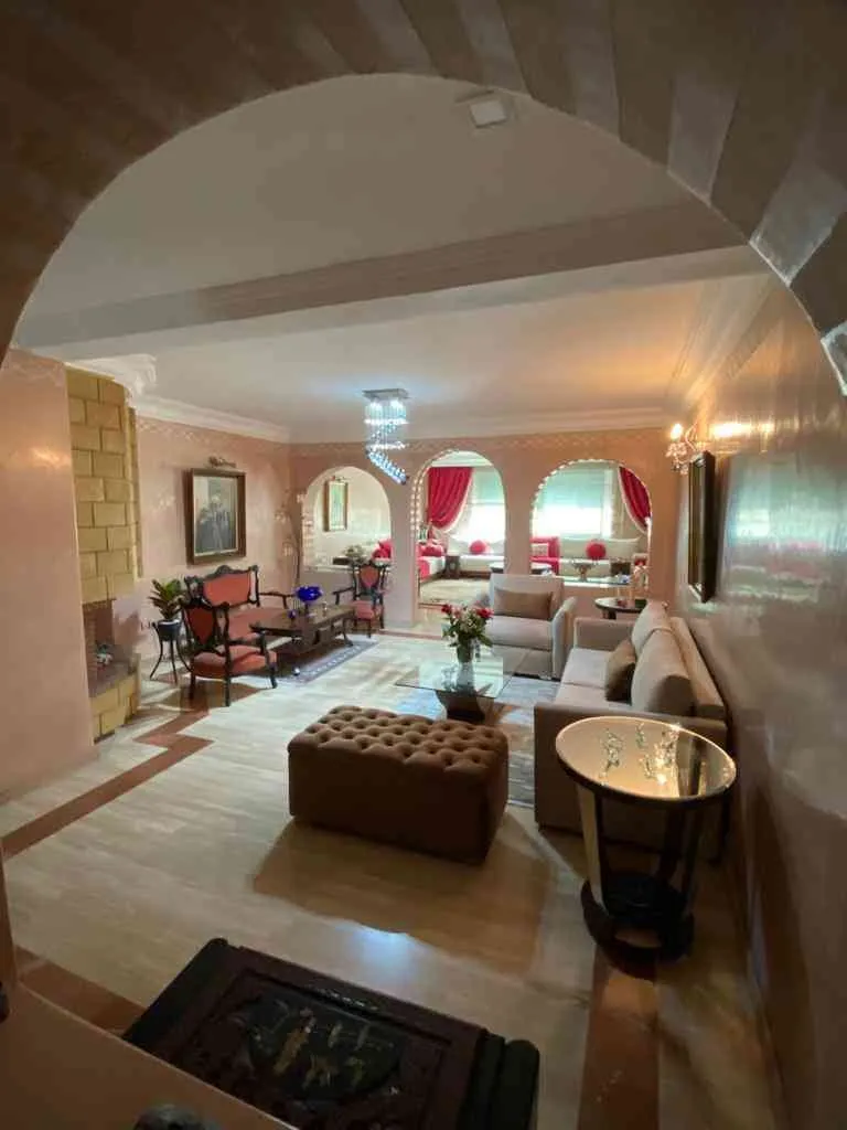 Appartement bien ensoleillé en vente de 258 m2 à Palmier - الدار البيضاء