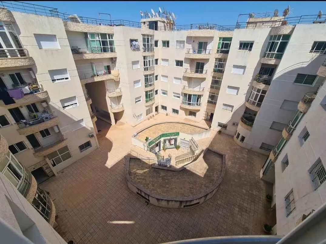 Bel appartement à vendre à Hay Riad - الرباط (2)