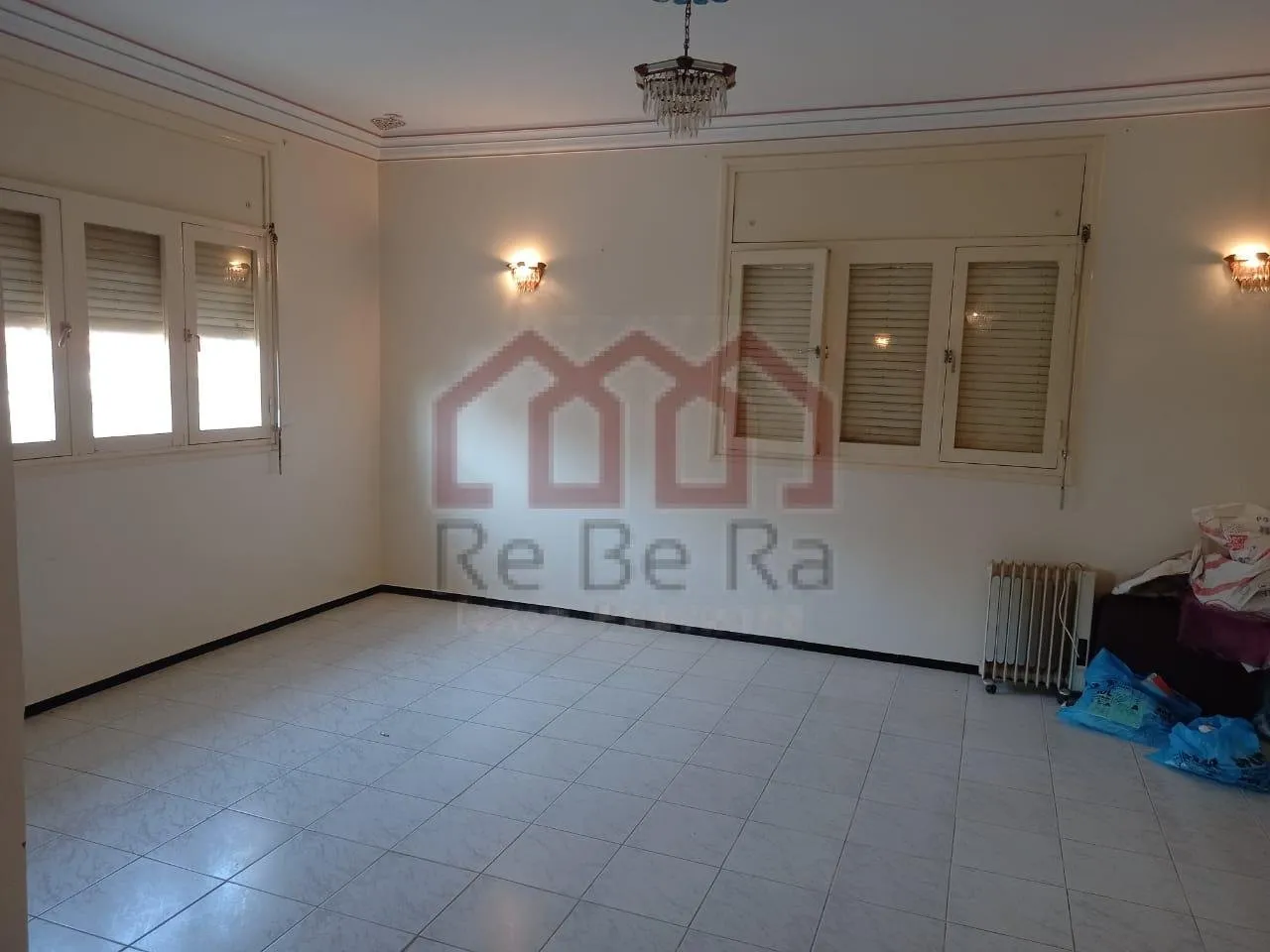 Villa en vente à Guich Oudaya - الرباط (2)