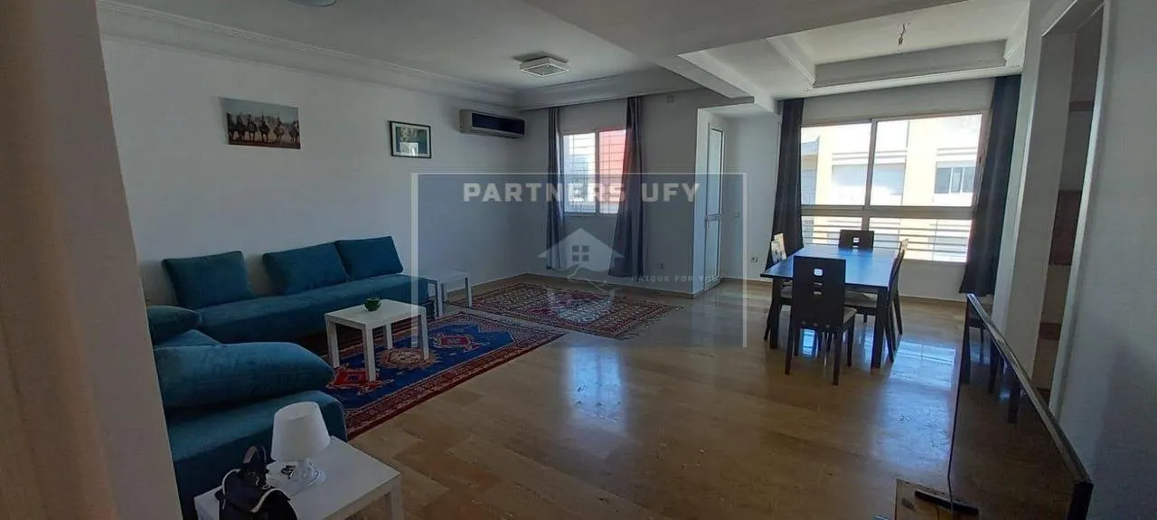 VENTE D'UN BEAU APPARTEMENT DE 4 PIÈCES EN PLEIN MAARIF - الدار البيضاء (2)