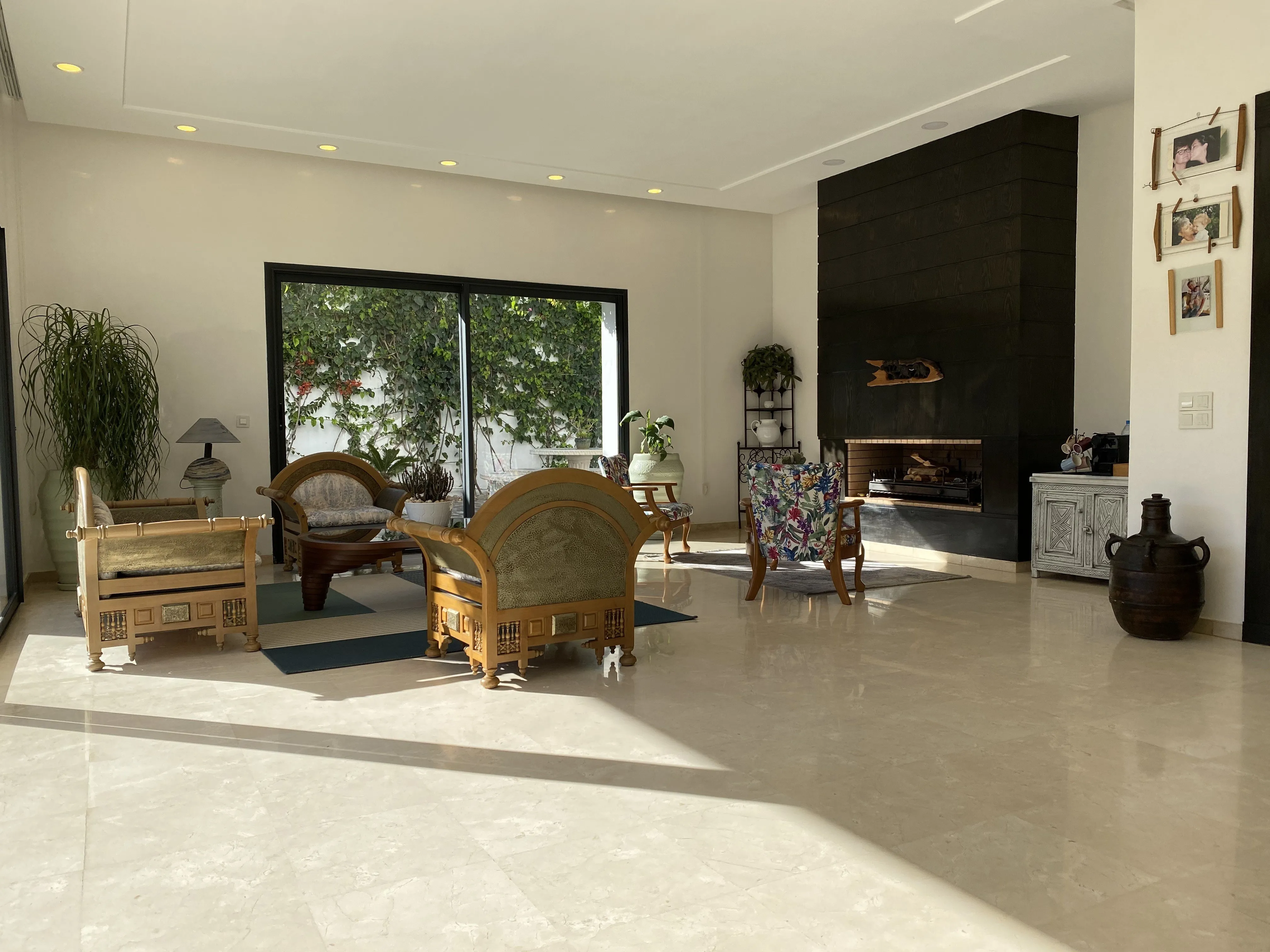 Villa de 790m2 en résidence sécurisée à vendre - الدار البيضاء (4)