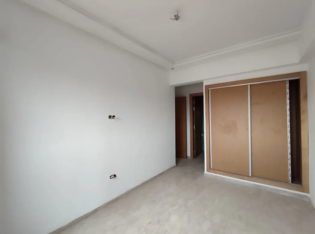 APPARTEMENT EN VENTE SUR L'HIVERNAGE - مراكش (3)