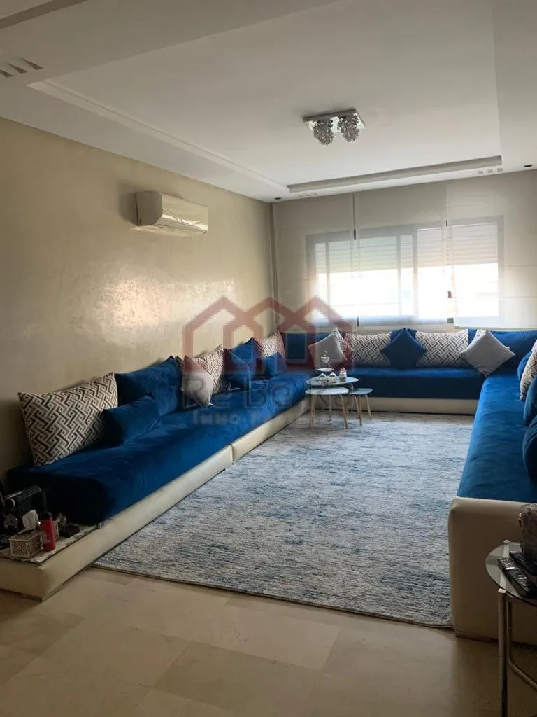 Coquet appartement double façades à Guich Oudaya - الرباط