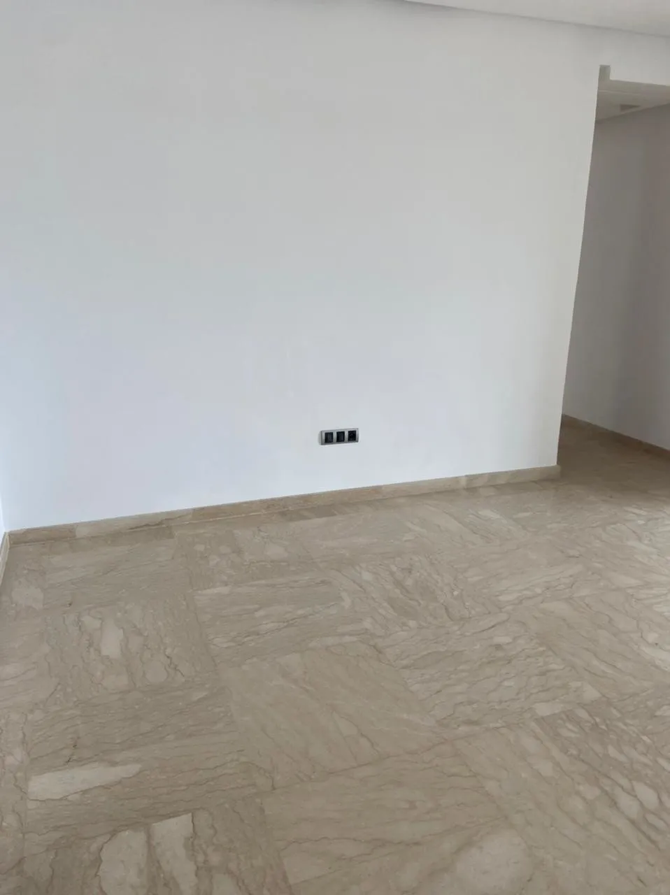 Bel appartement haut standing à vendre - الدار البيضاء (2)