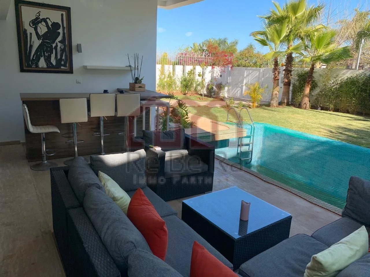 Villa avec piscine et jardin - الرباط