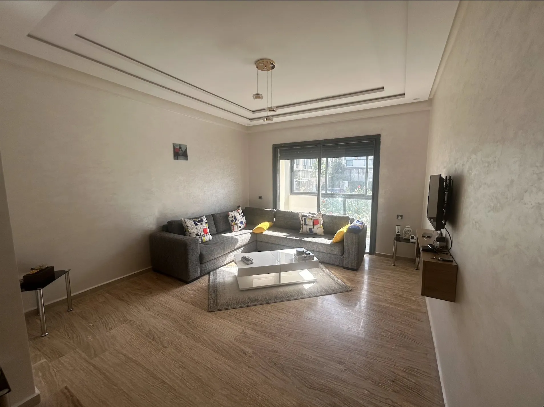 Appartement lumineux dans une résidence sécurisée - دار بوعزة