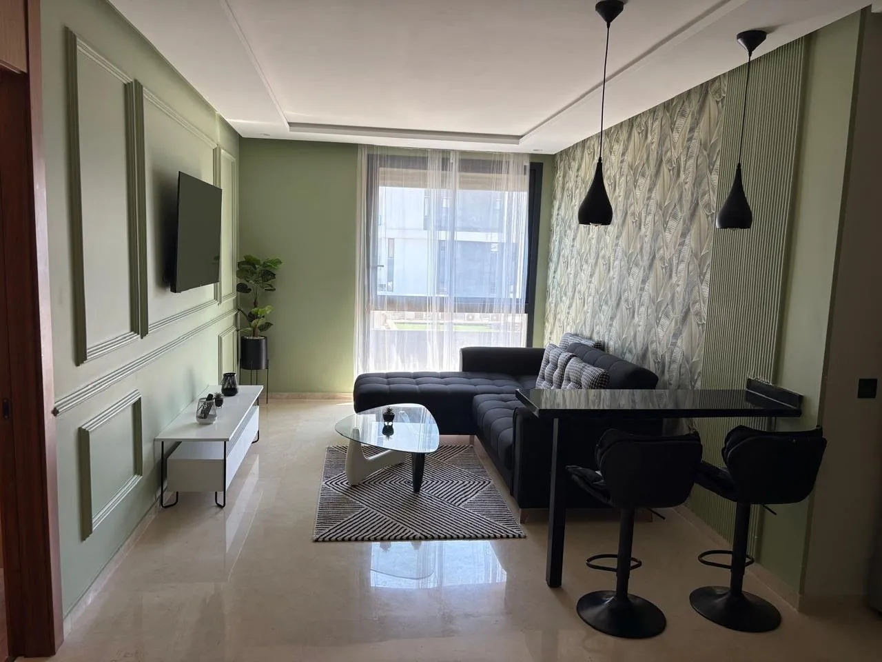 Studio meublé avec terrasse CFC - الدار البيضاء