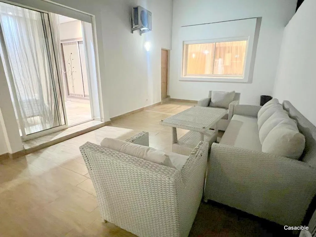 Palmier: Location appartement meublé 2 chambres, terrasse. - الدار البيضاء