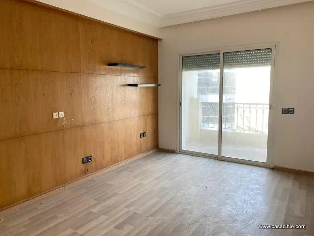 Palmier: Location appartement vide 3 chambres, balcon. - الدار البيضاء (3)