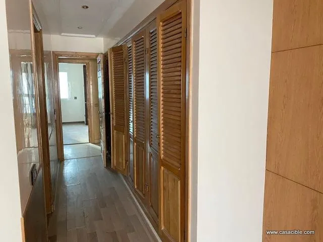 Palmier: Location appartement vide 3 chambres, balcon. - الدار البيضاء (4)