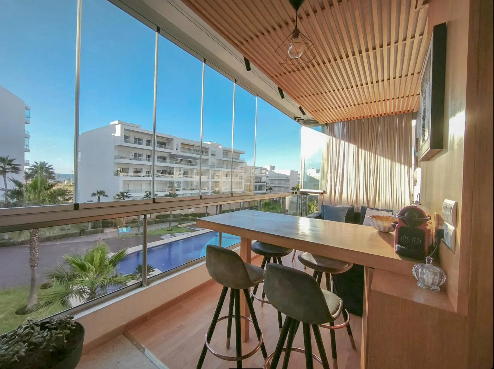 Appartement de standing meublé et rénové à Péninsula - دار بوعزة (2)