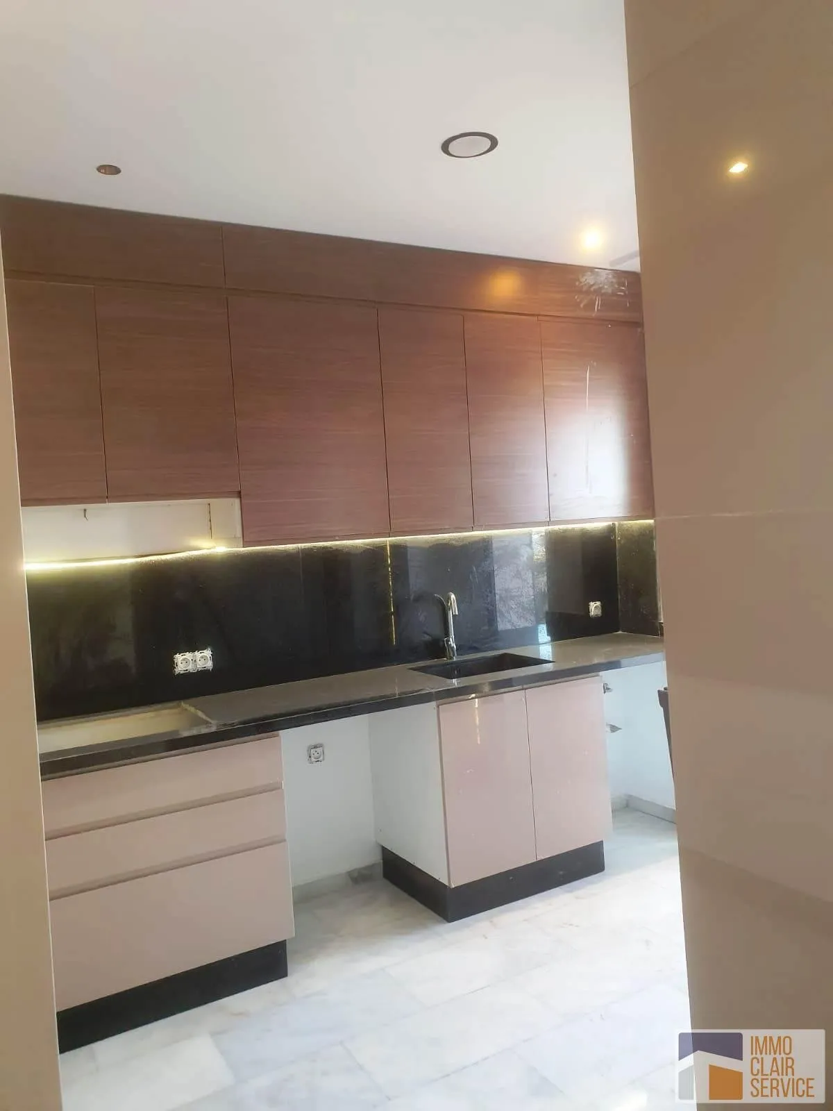 Appartement en location dans une résidence fermée - الرباط (4)