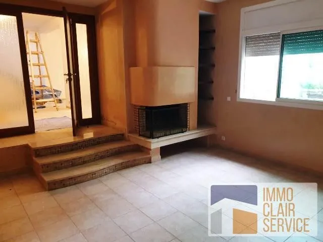 Villa bien située à louer haut Agdal - الرباط