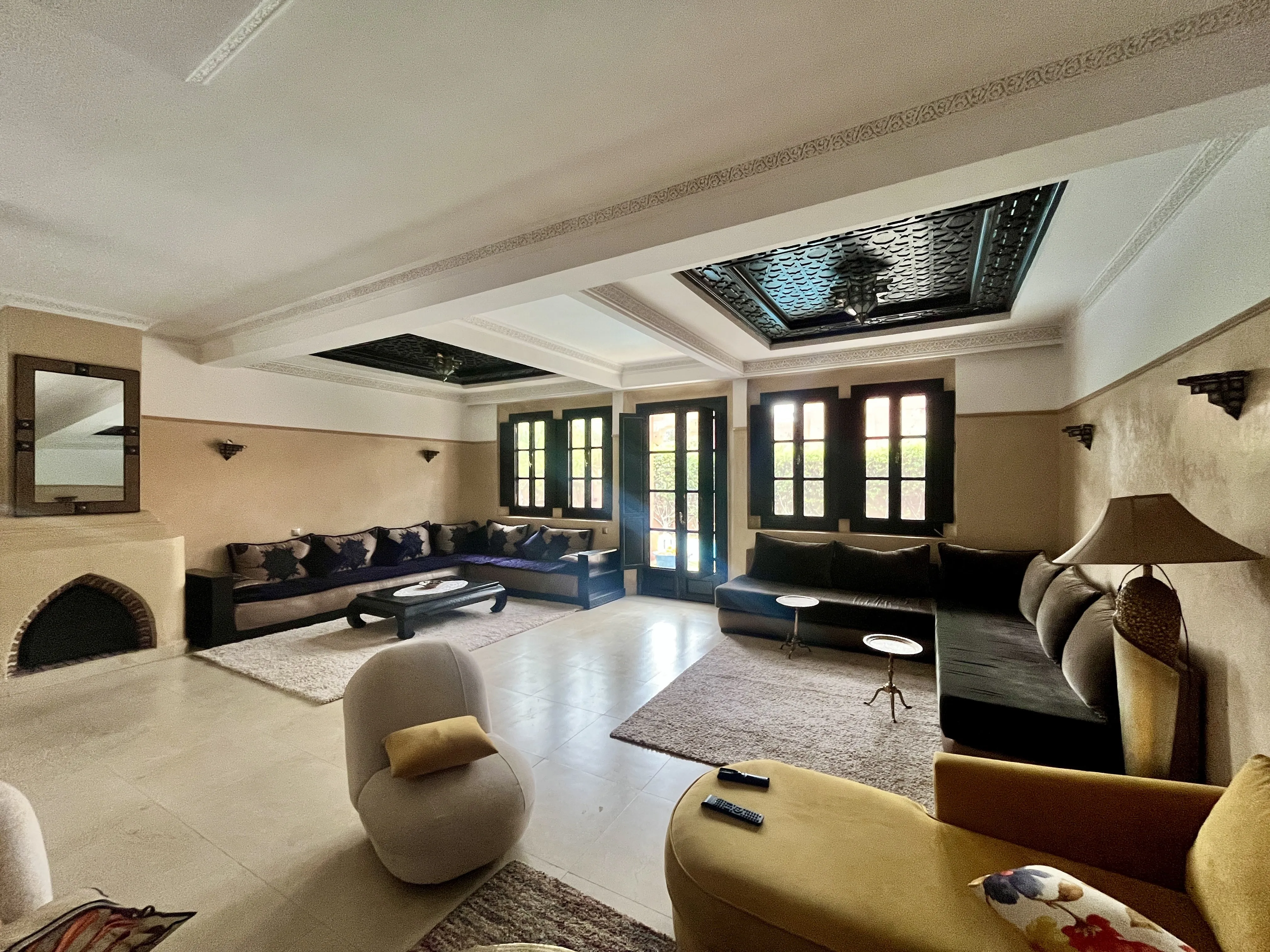 Villa arabo-andalouse avec piscine – Marrakech - مراكش (4)
