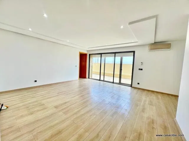 Palmier: appartement vide avec terrasse. - الدار البيضاء (2)