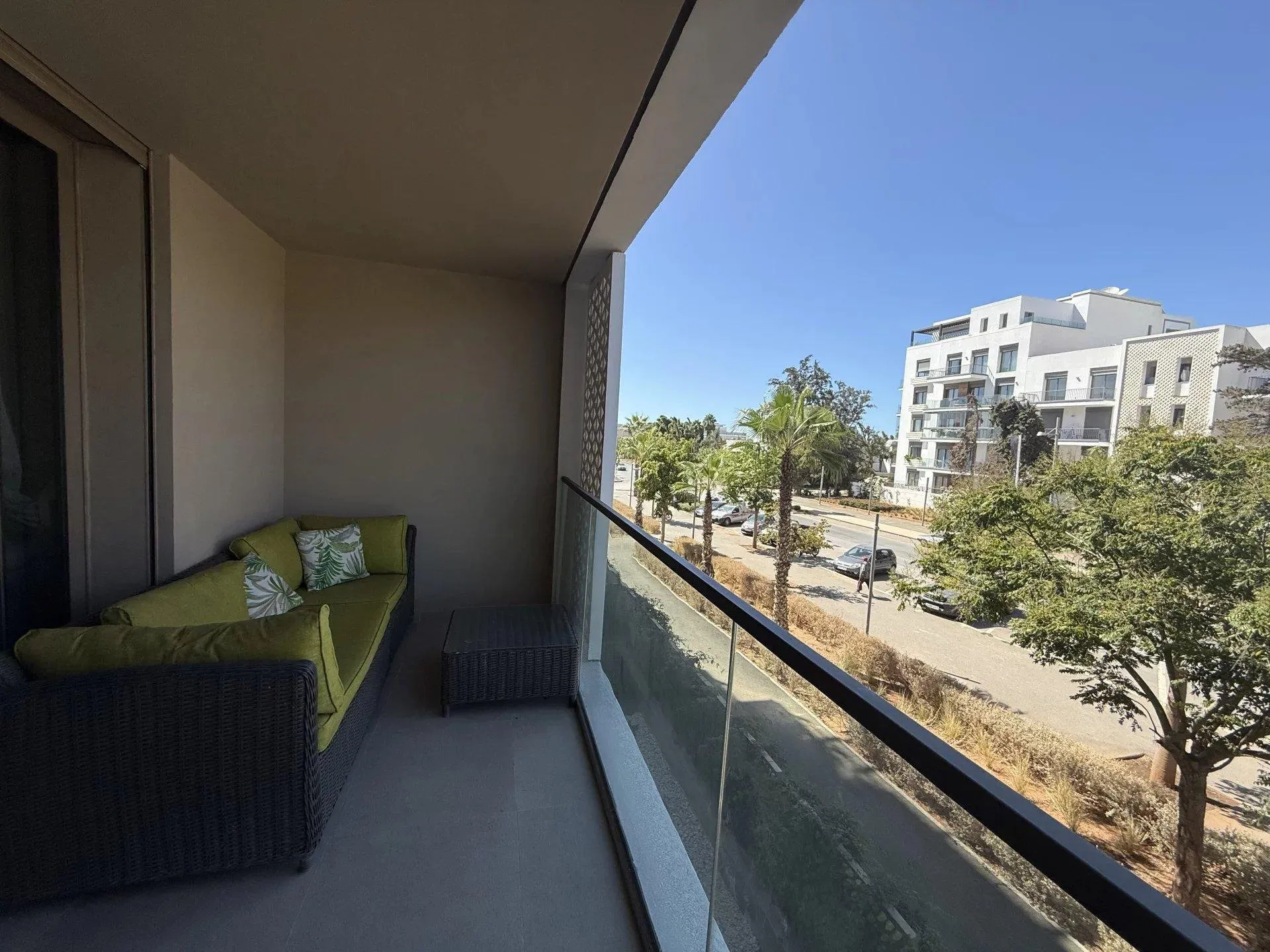 Appartement moderne à louer à Rabat Square - الرباط (2)
