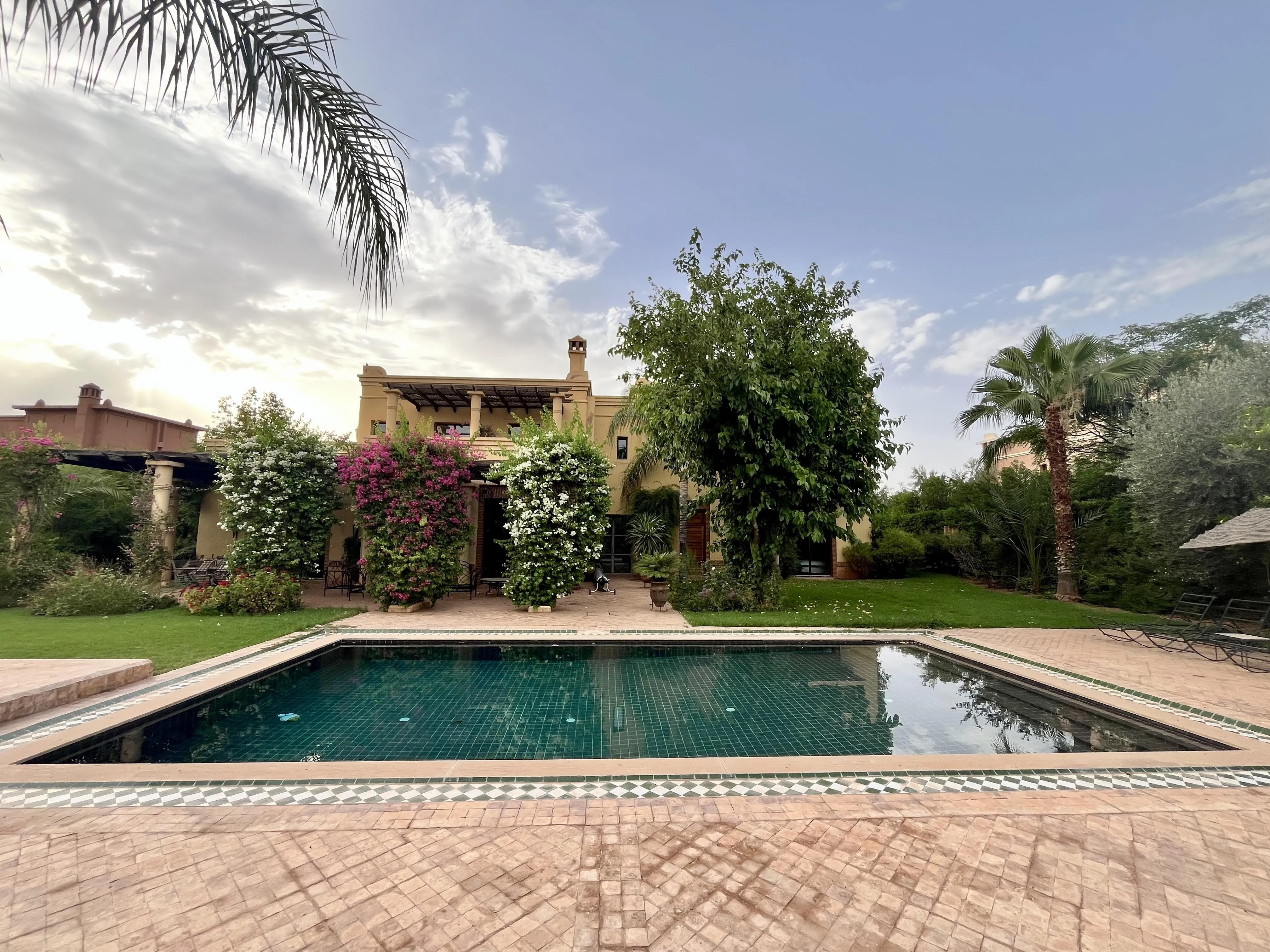 Villa marocaine avec piscine - Marrakech - مراكش
