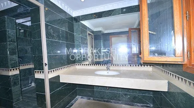 Appartement vide en location longue durée à Guéliz - مراكش (4)