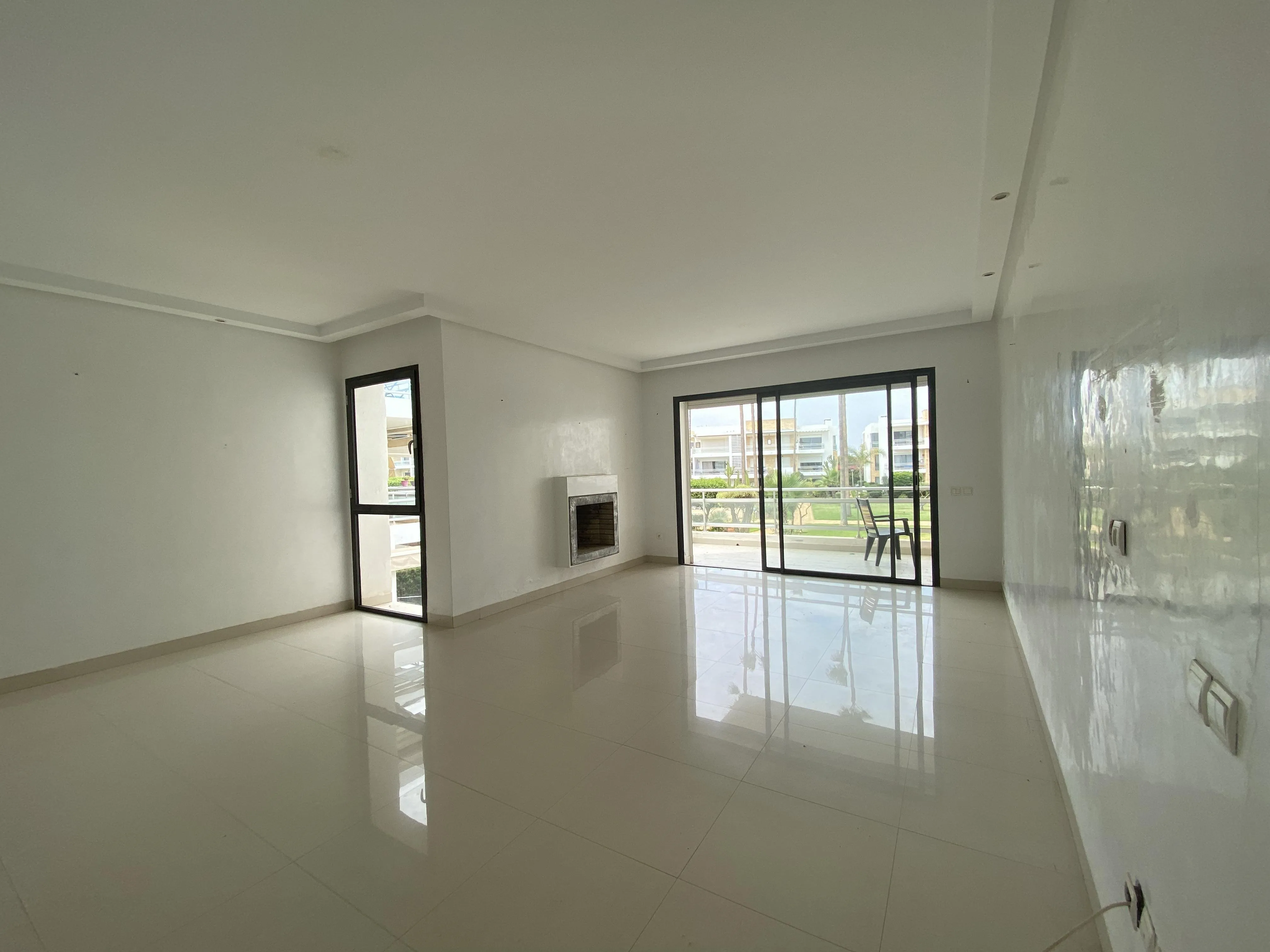 Appartement 3 chambres en résidence sécurisée. - الدار البيضاء (3)