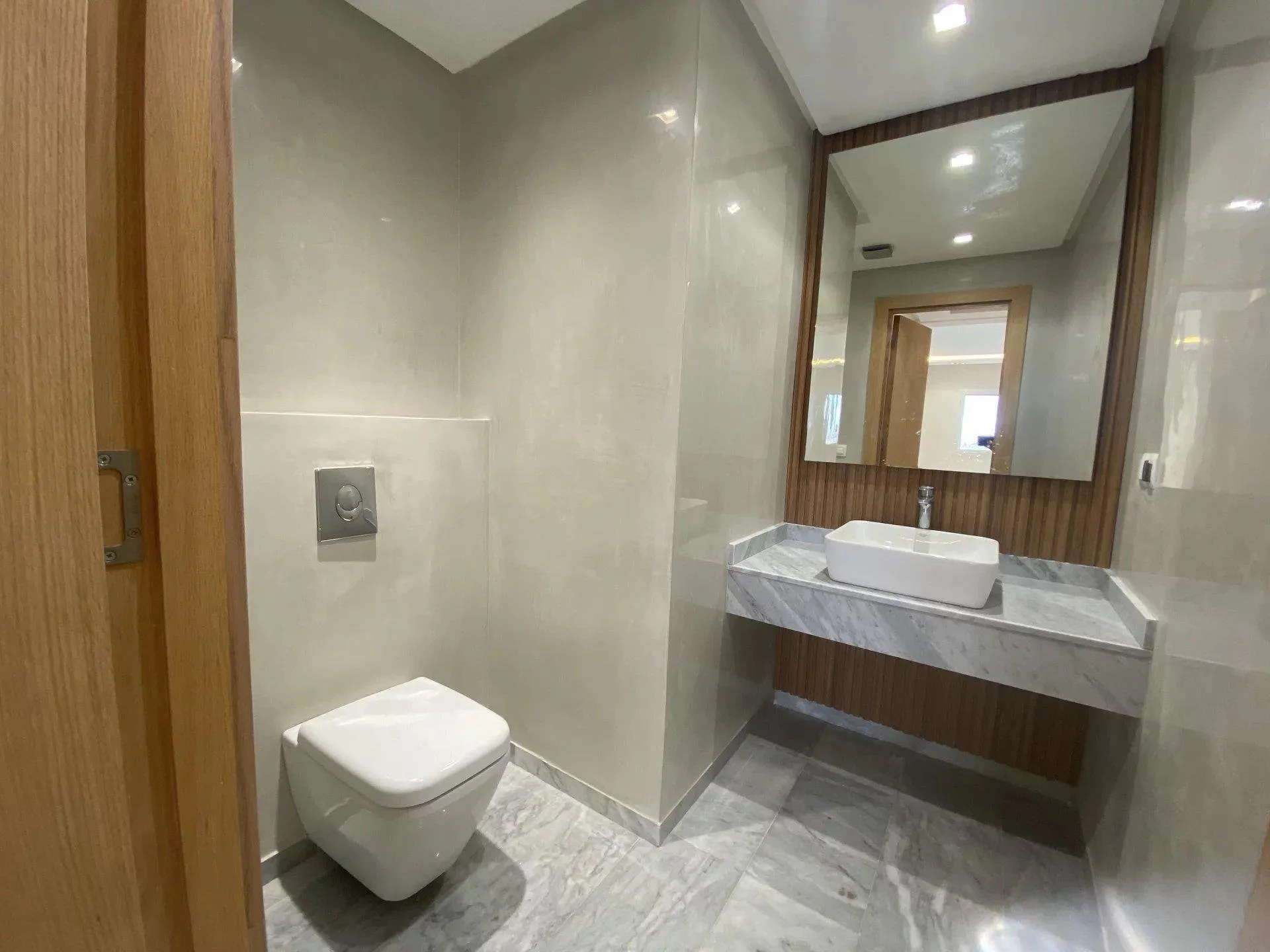 Appartement Moderne à Louer à Hay Riad - 169 m² - الرباط (4)