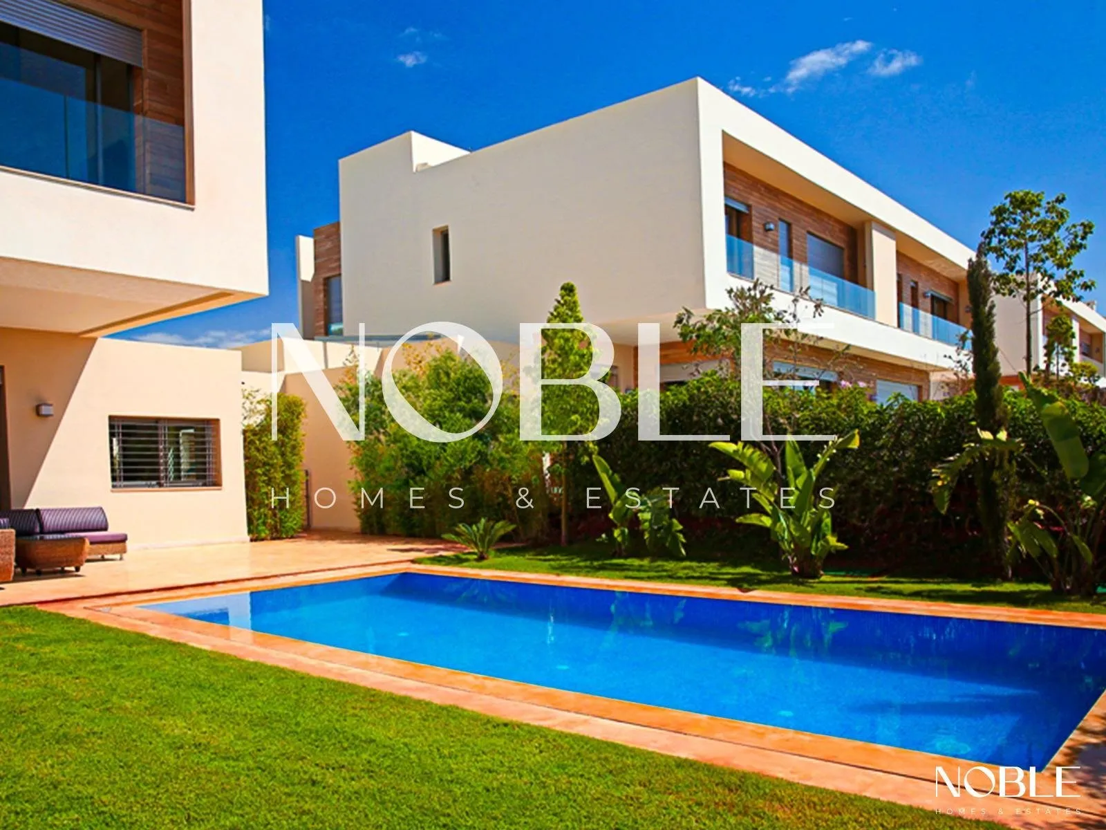 Villa Contemporaine à Louer – Résidence Fermée – Californie - الدار البيضاء