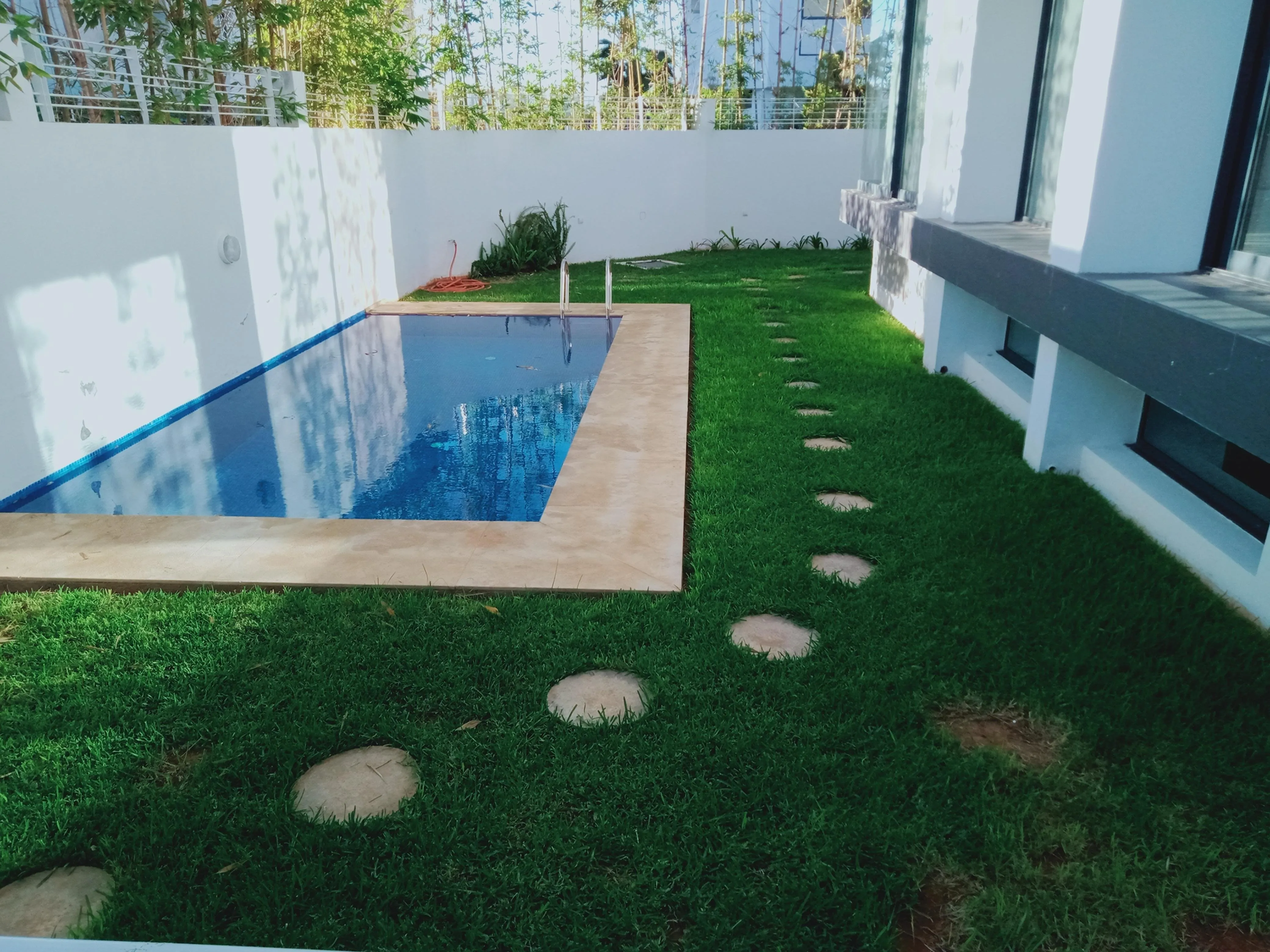 Villa moderne à louer à Hay riad Rabat - الرباط